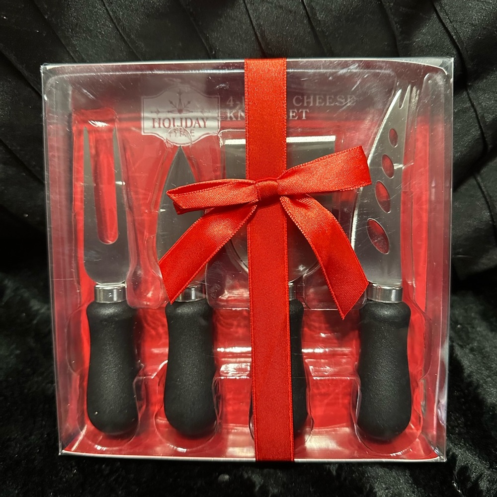 Holiday Cheese Knife Set with Black Handles